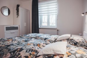 Mohnwohnung Bett Schlafzimmer 1